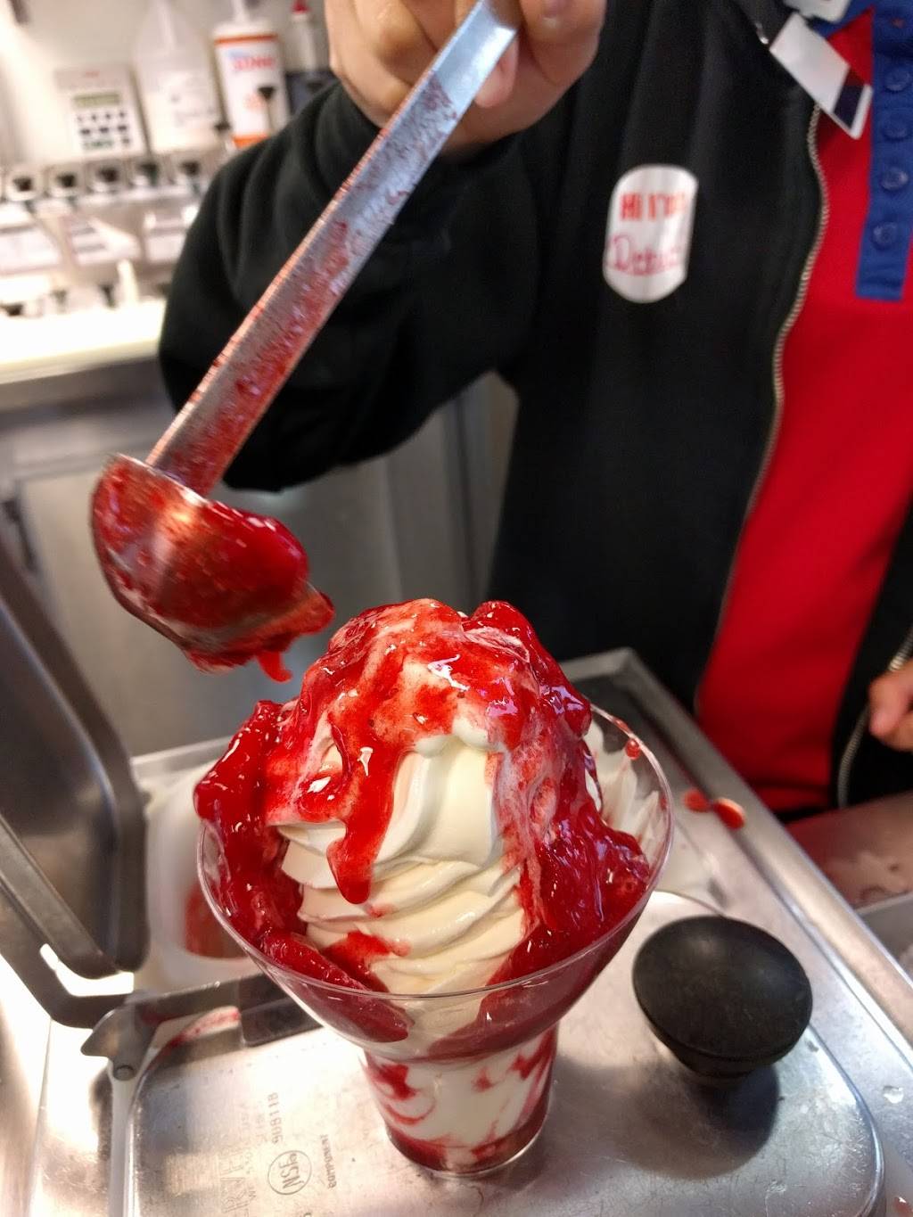 Sonic Drive-In | restaurant | 3701 Sycamore School Rd, Fort Worth, TX 76133, USA | 8173464600 OR +1 817-346-4600