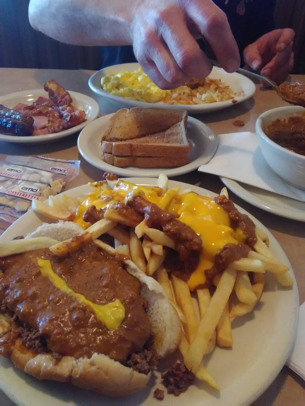 Koney Island Inn | restaurant | 29530 W Seven Mile Rd, Livonia, MI 48152, USA | 2484747275 OR +1 248-474-7275