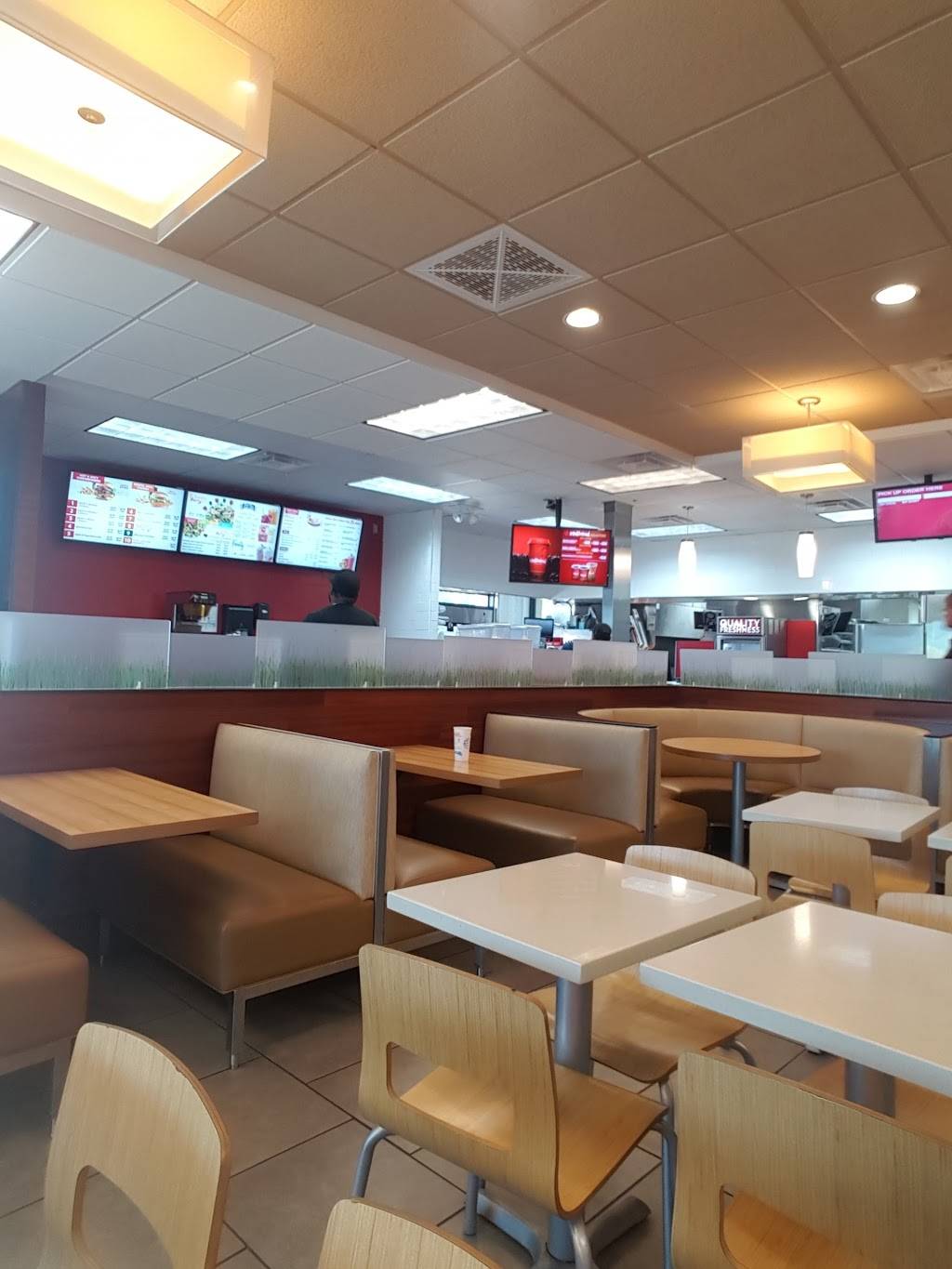 Wendys | restaurant | 310 S Pearson Rd, Pearl, MS 39208, USA | 6014205963 OR +1 601-420-5963