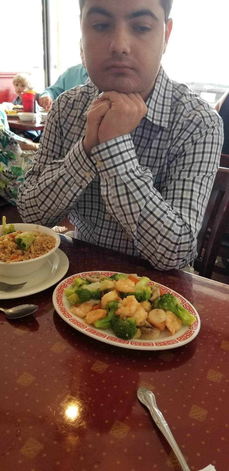 Peking Chinese Restaurant | restaurant | 1603 Vernon Rd #1200, LaGrange, GA 30240, USA | 7068841043 OR +1 706-884-1043