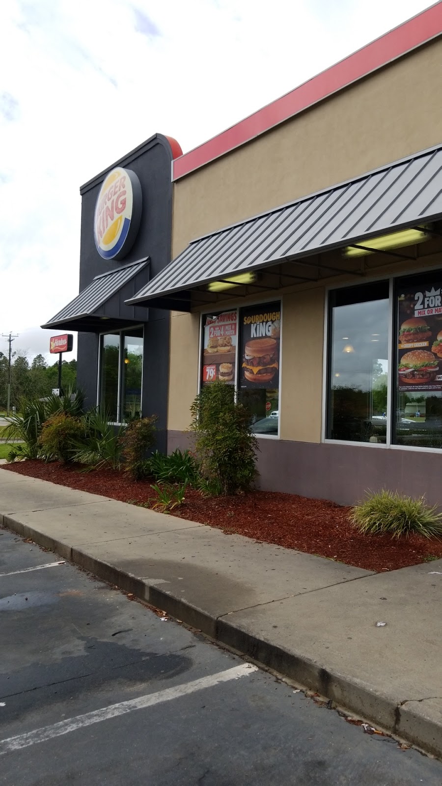 Burger King | restaurant | 2024 S Waukesha St, Bonifay, FL 32425, USA | 8505472863 OR +1 850-547-2863