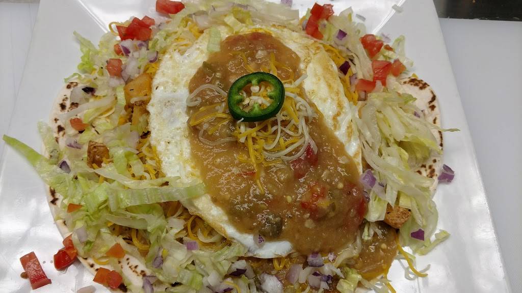 Fiddlesticks Bar & Grill | restaurant | 10815 W Jewell Ave, Lakewood, CO 80232, USA | 3039690855 OR +1 303-969-0855