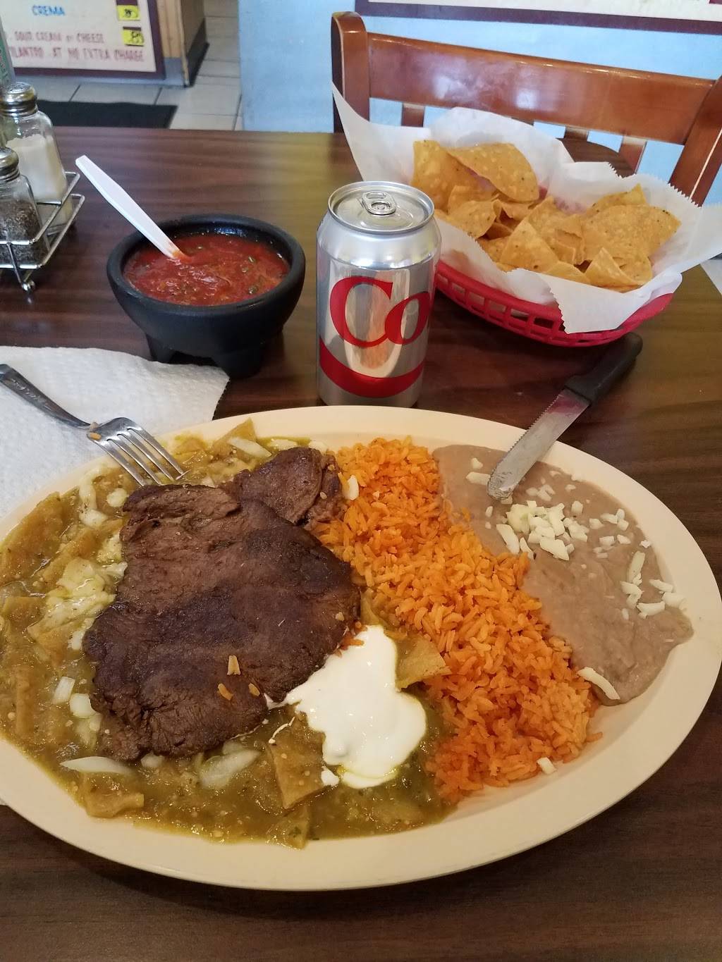 El Burrito Bronco | restaurant | 733 W Dundee Rd, Wheeling, IL 60090, USA | 8474650728 OR +1 847-465-0728