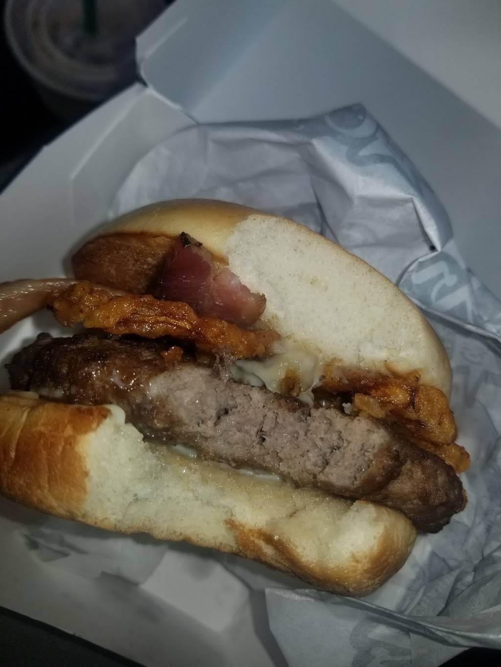 Carls Jr. | restaurant | 429 9th St, Marysville, CA 95901, USA | 5307426130 OR +1 530-742-6130