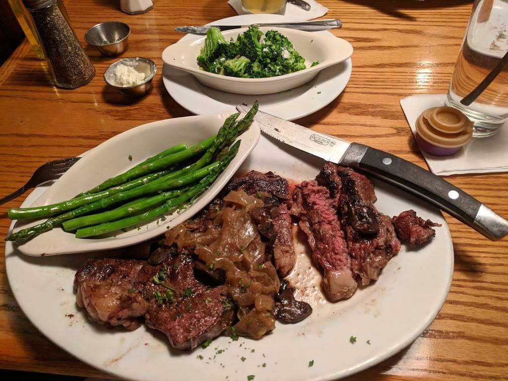 Brunswick Millhouse Steakhouse | restaurant | 124 Glynco Pkwy, Brunswick, GA 31525, USA | 9122643424 OR +1 912-264-3424