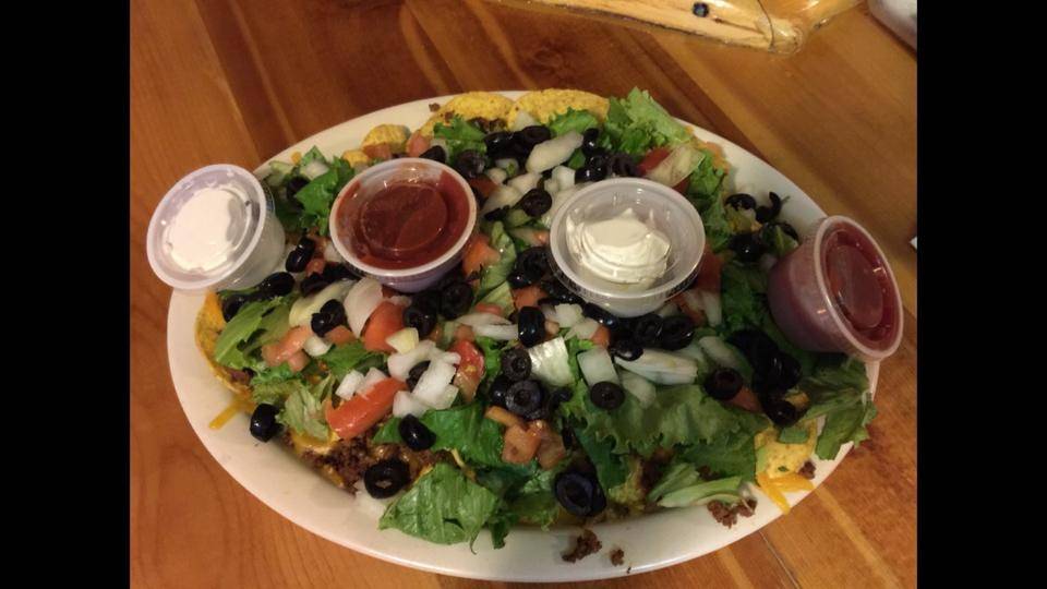 Dugout Bar & Grill | restaurant | 158 Main St, Bethel, MN 55005, USA | 7634340119 OR +1 763-434-0119