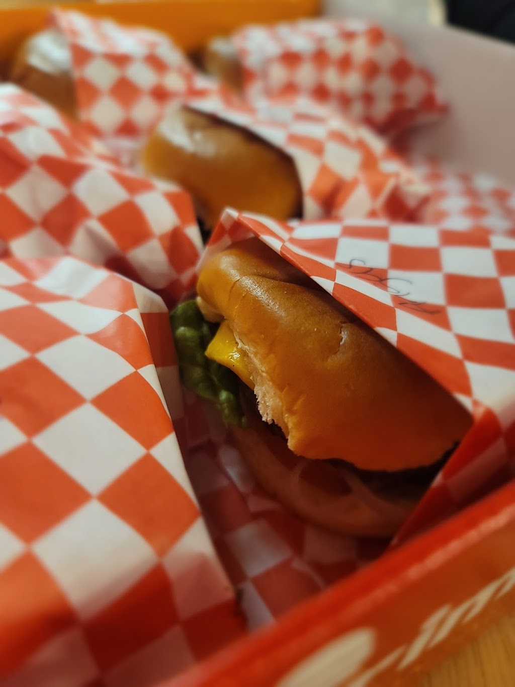 BurgerIM | restaurant | 6704 Main St, Miami Lakes, FL 33014, USA | 7868038144 OR +1 786-803-8144