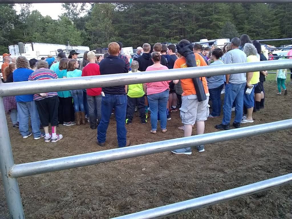 Lee County Recreation Center | restaurant | 1952 Old State Hwy 11, Beattyville, KY 41311, USA | 6064642600 OR +1 606-464-2600