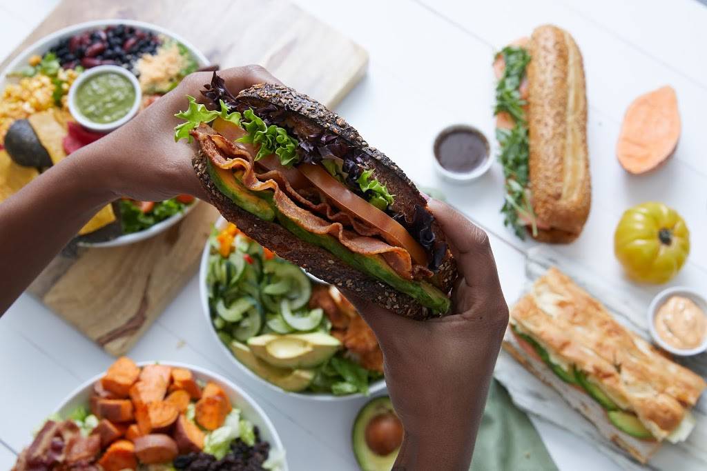 fresh&co | restaurant | 363 7th Ave, New York, NY 10001, USA | 2123337374 OR +1 212-333-7374