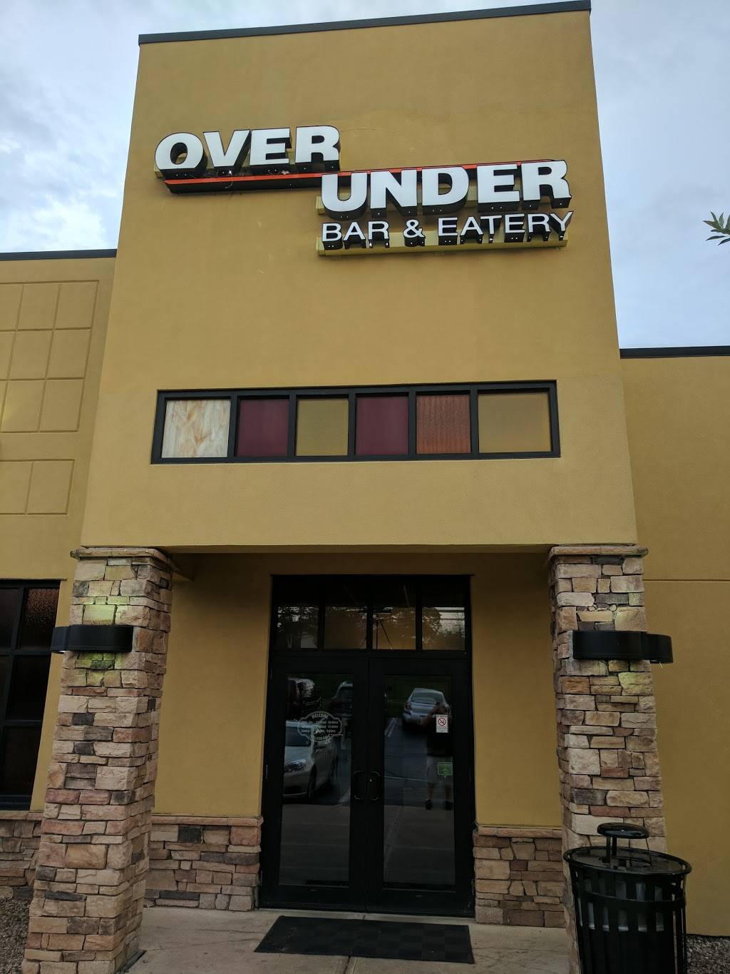 Over Under Bar & Eatery | restaurant | 3855 Hauck Rd, Sharonville, OH 45241, USA | 5138303044 OR +1 513-830-3044