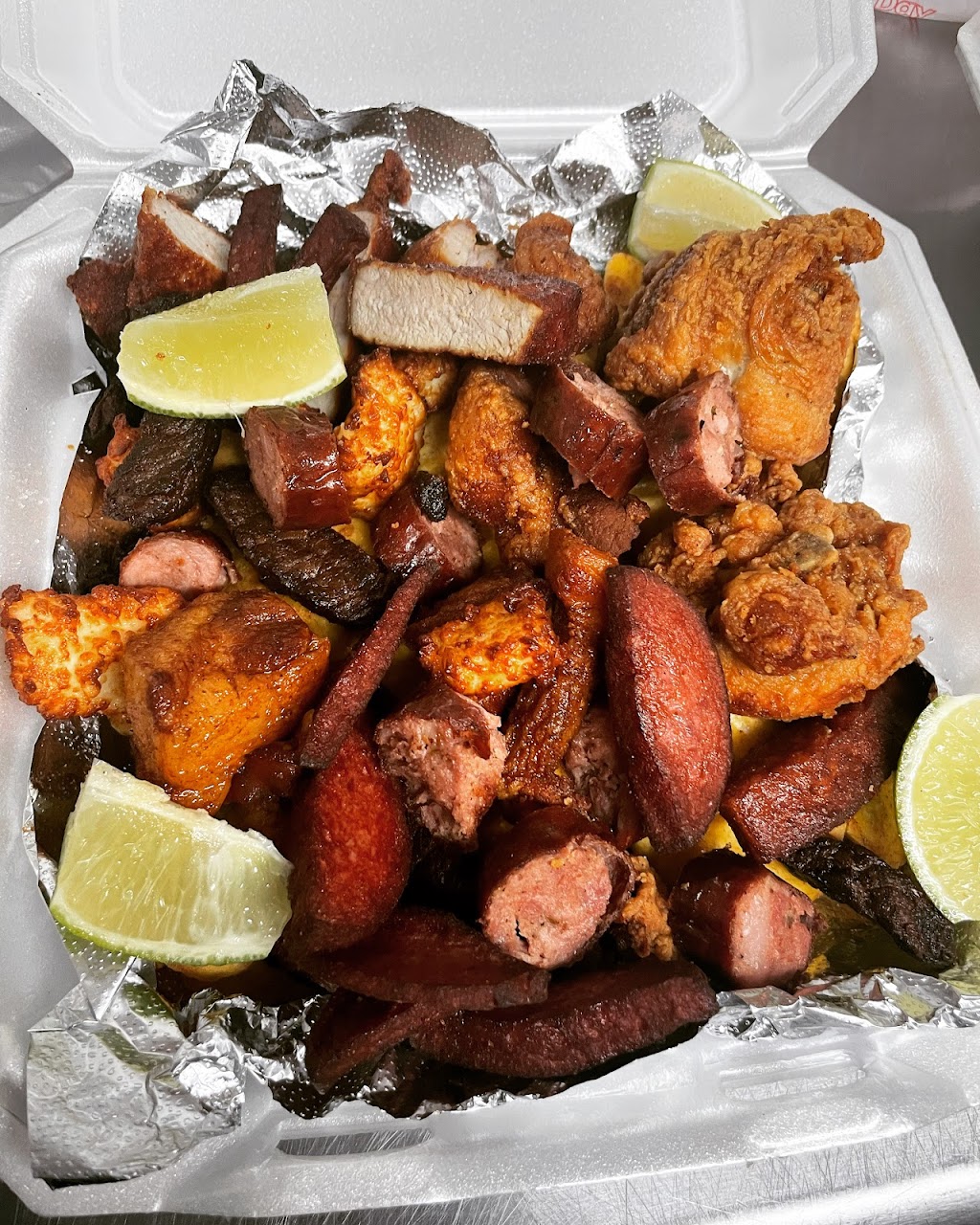 El Gordo Chimi LLC | restaurant | 1455 Trapelo Rd, Waltham, MA 02451, USA | 6174900363 OR +1 617-490-0363