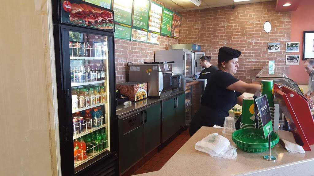 Subway Restaurants | restaurant | 12096 Anderson Rd, Tampa, FL 33625, USA | 8139630597 OR +1 813-963-0597