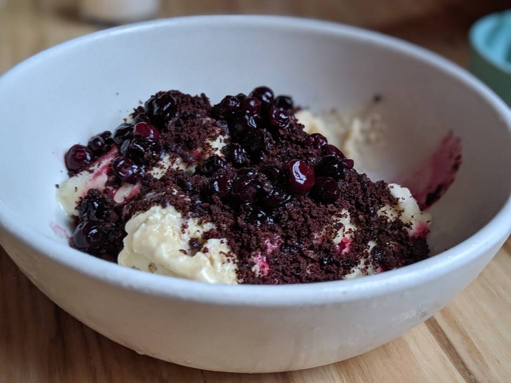 Rolf and Daughters | restaurant | 700 Taylor St, Nashville, TN 37208, USA | 6158669897 OR +1 615-866-9897