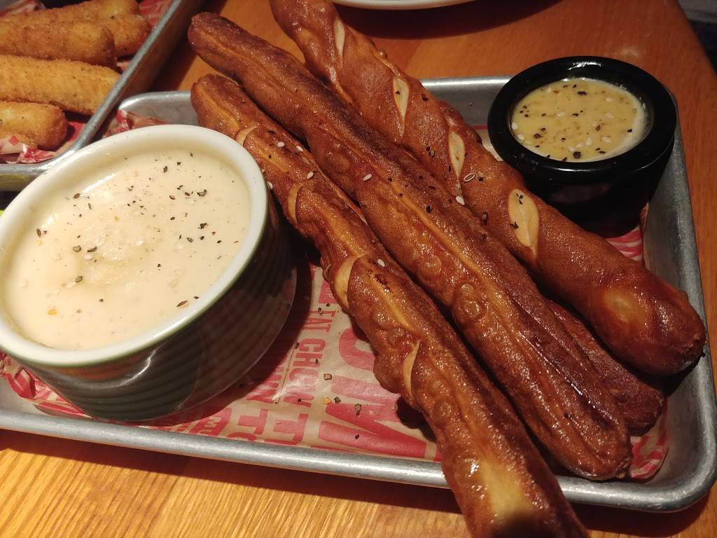 Applebees Grill + Bar | restaurant | 3001 W Eau Gallie Blvd, Melbourne, FL 32934, USA | 3212428488 OR +1 321-242-8488