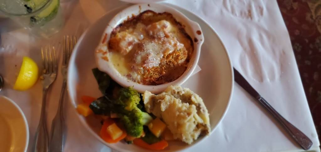 Landmark | restaurant | 2810, 28 E Grand Ave, Old Orchard Beach, ME 04064, USA | 2079340156 OR +1 207-934-0156