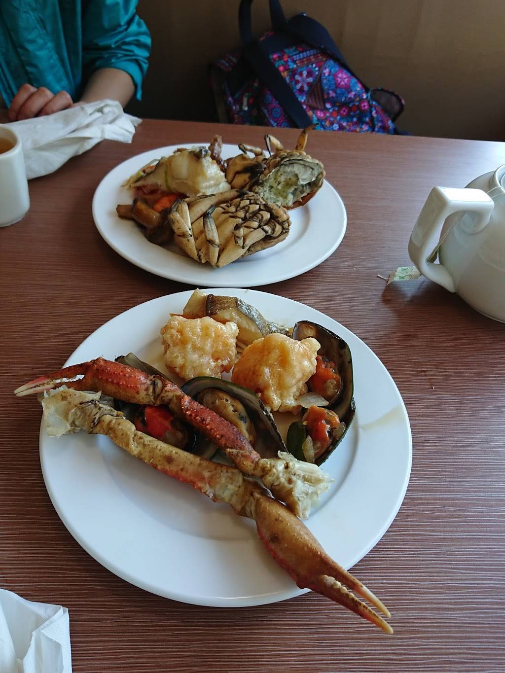 Hokkaido Seafood Buffet | restaurant | 4612 Browns Hill Rd, Pittsburgh, PA 15217, USA | 4124211422 OR +1 412-421-1422