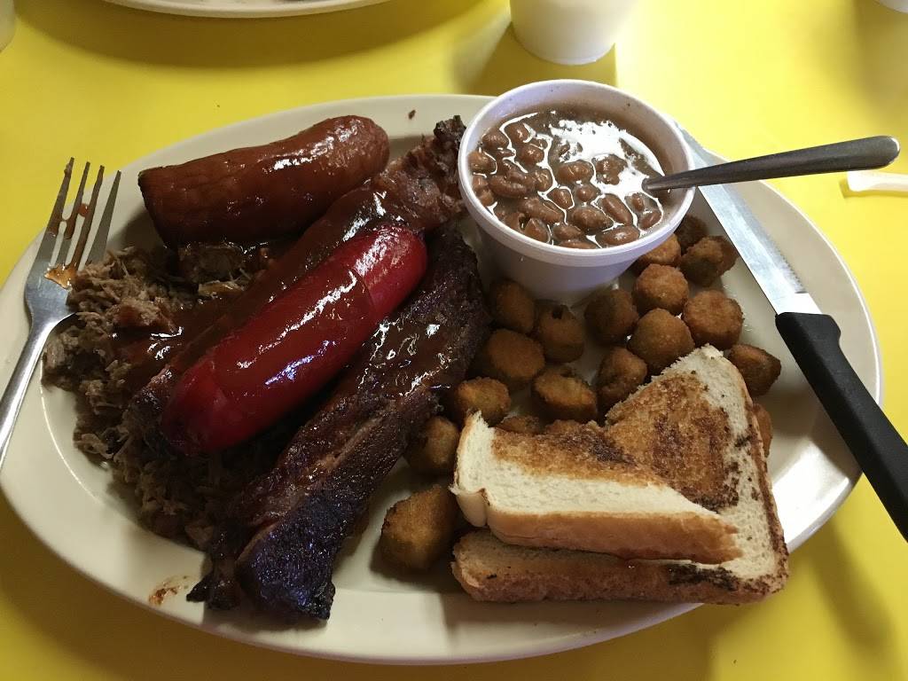 Bookouts Family Restaurant | restaurant | 601 E 1st Ave, Bristow, OK 74010, USA | 9183675134 OR +1 918-367-5134