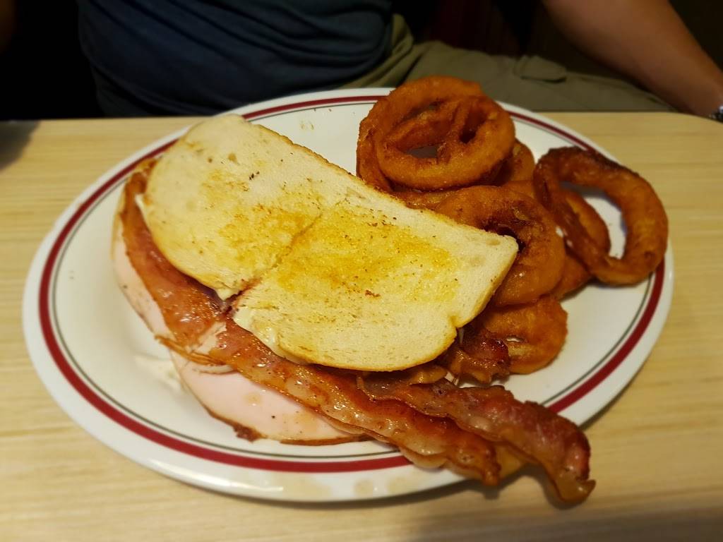 Huddle House | restaurant | 2450 Cooper Dr, Ardmore, OK 73401, USA | 5802236435 OR +1 580-223-6435