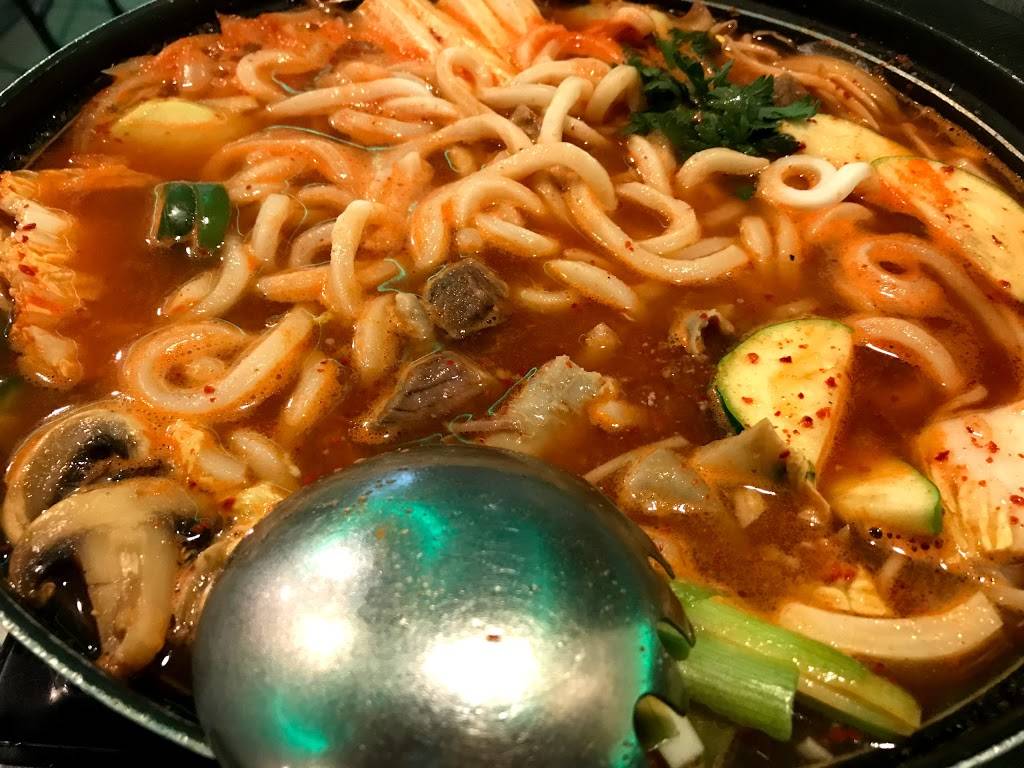 Ttu Rak | restaurant | 125 N Western Ave, Los Angeles, CA 90004, USA | 3239600037 OR +1 323-960-0037