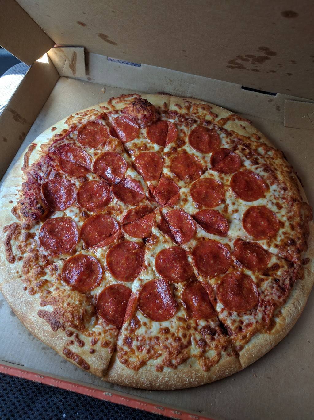 Little Caesars Pizza | meal takeaway | 49126 Pontiac Trail, Wixom, MI 48393, USA | 2486244000 OR +1 248-624-4000