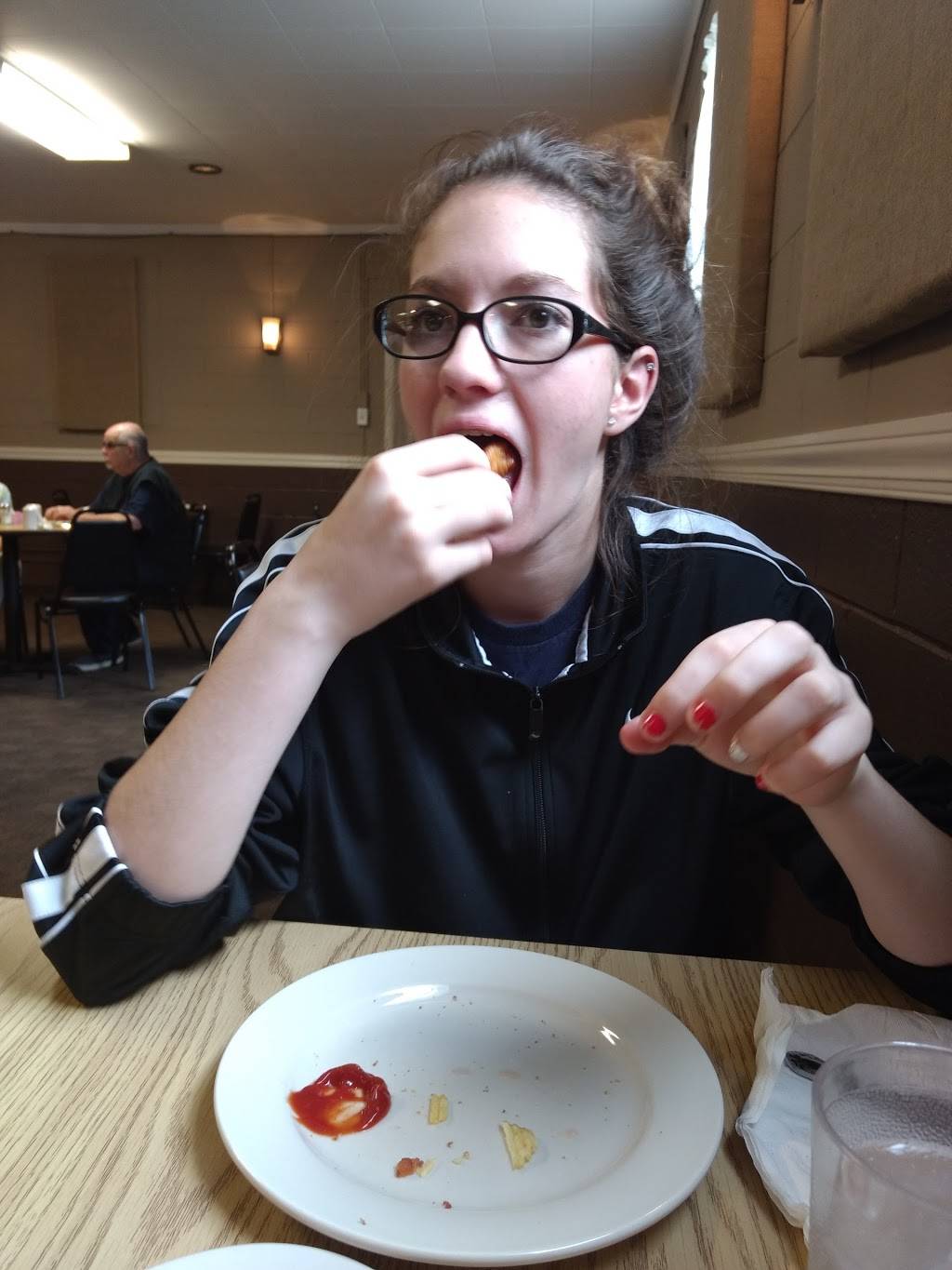 Aunt Judys Diner | restaurant | 3475 Fargo Dr, Ashtabula, OH 44004, USA | 4405365628 OR +1 440-536-5628