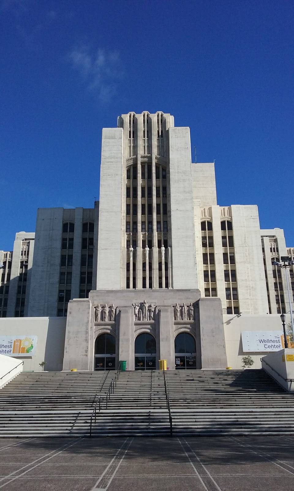 Taco Bell | restaurant | 320 N Soto St, Los Angeles, CA 90033, USA | 3232681133 OR +1 323-268-1133