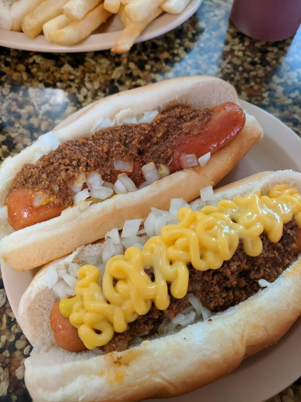 Mr Hot Dog | restaurant | 807 Pleasantview Blvd, Bellefonte, PA 16823, USA | 8143557860 OR +1 814-355-7860