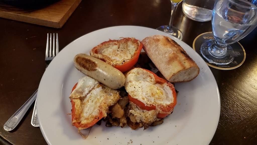 Valters at the Maennerchor | restaurant | 976 S High St, Columbus, OH 43206, USA | 6144443531 OR +1 614-444-3531