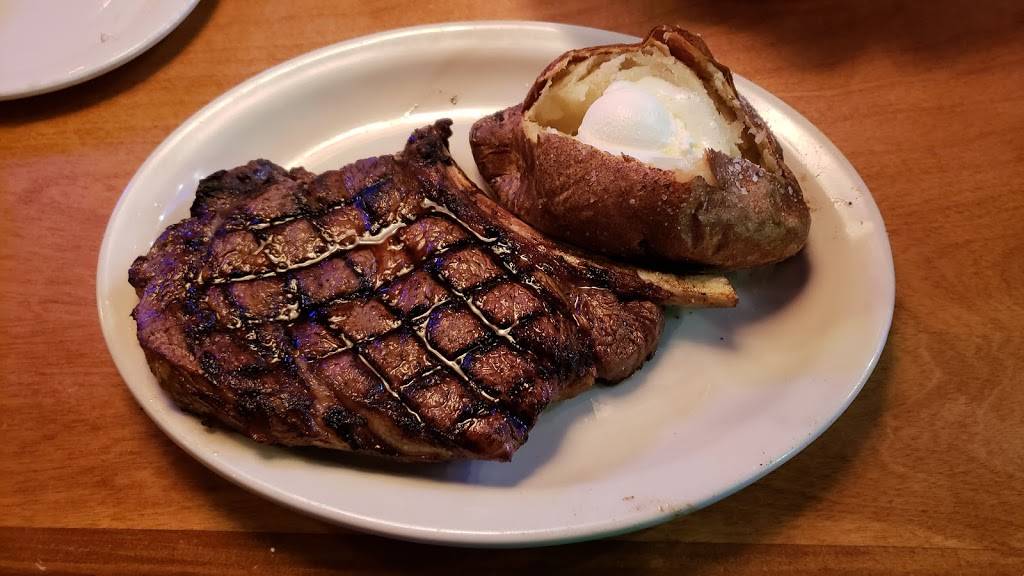 Texas Roadhouse | restaurant | 15255 W McDowell Rd, Goodyear, AZ 85395, USA | 6235354700 OR +1 623-535-4700