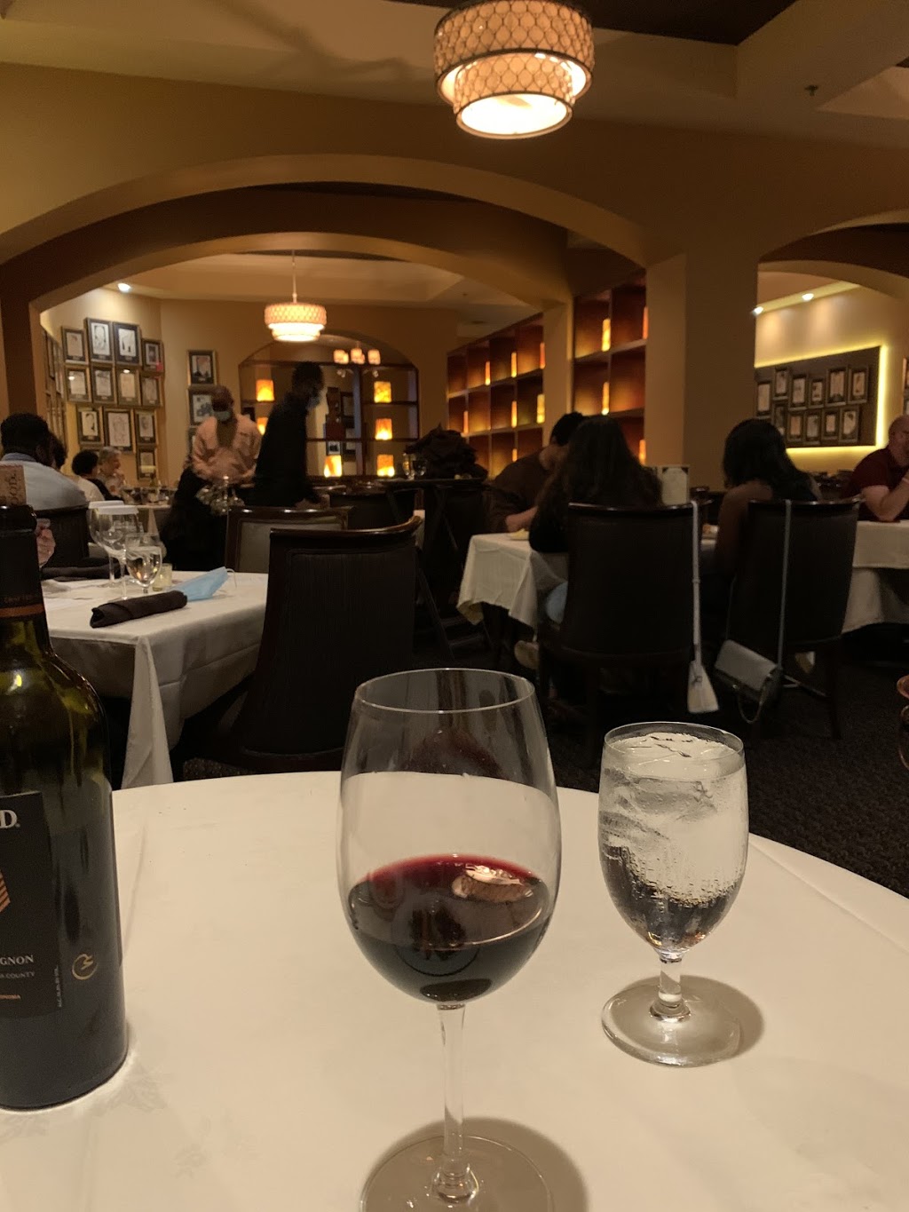 Jacks Place | restaurant | 9700 International Dr, Orlando, FL 32819, USA | 4079961787 OR +1 407-996-1787