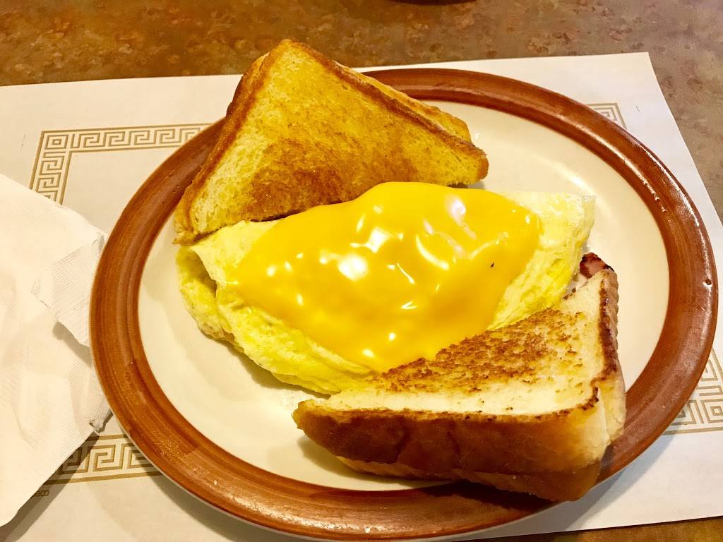 Grayce Anns | restaurant | 2176 Locust St, Canal Fulton, OH 44614, USA | 3308545410 OR +1 330-854-5410