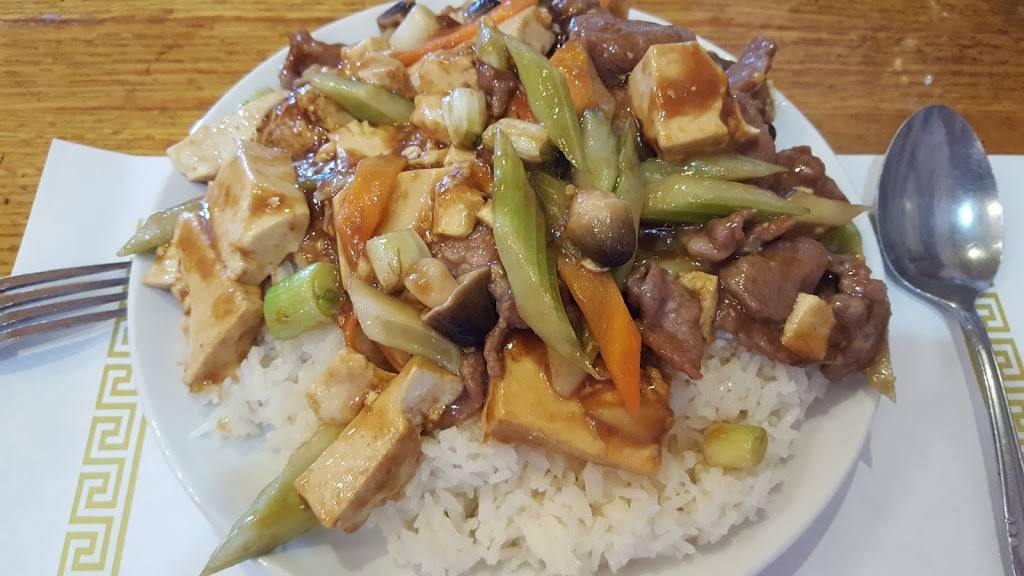 Broadway Bistro | restaurant | 349 Broadway, Millbrae, CA 94030, USA | 6506923378 OR +1 650-692-3378