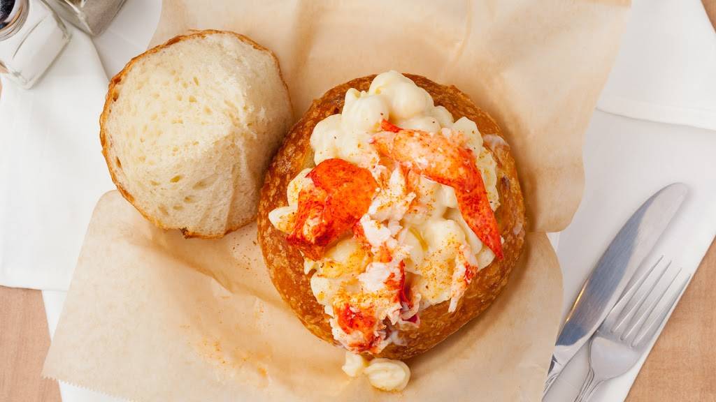 Wicked Maine Lobster | restaurant | 550 W Date St, San Diego, CA 92101, USA | 6198887339 OR +1 619-888-7339