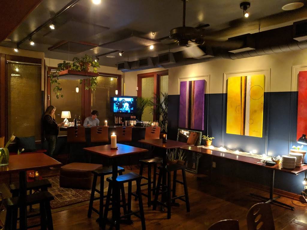 The Diplomat | restaurant | 815 E Brady St, Milwaukee, WI 53202, USA | 4148005816 OR +1 414-800-5816