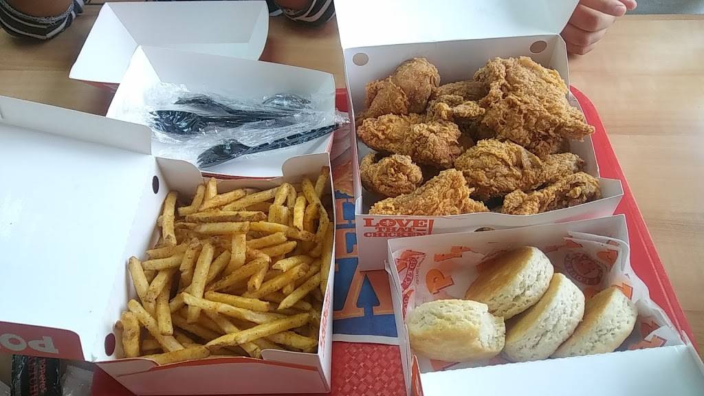 Popeyes Louisiana Kitchen | restaurant | 5715 Normandy Blvd, Jacksonville, FL 32205, USA | 9047812636 OR +1 904-781-2636