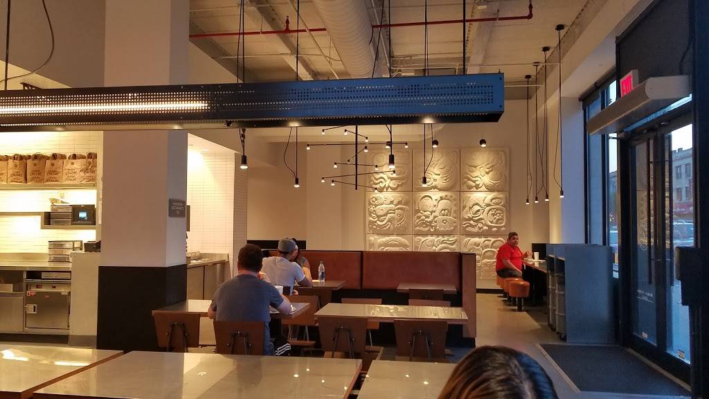 Chipotle Mexican Grill | restaurant | 8710 Northern Blvd, Queens, NY 11372, USA | 7184248031 OR +1 718-424-8031