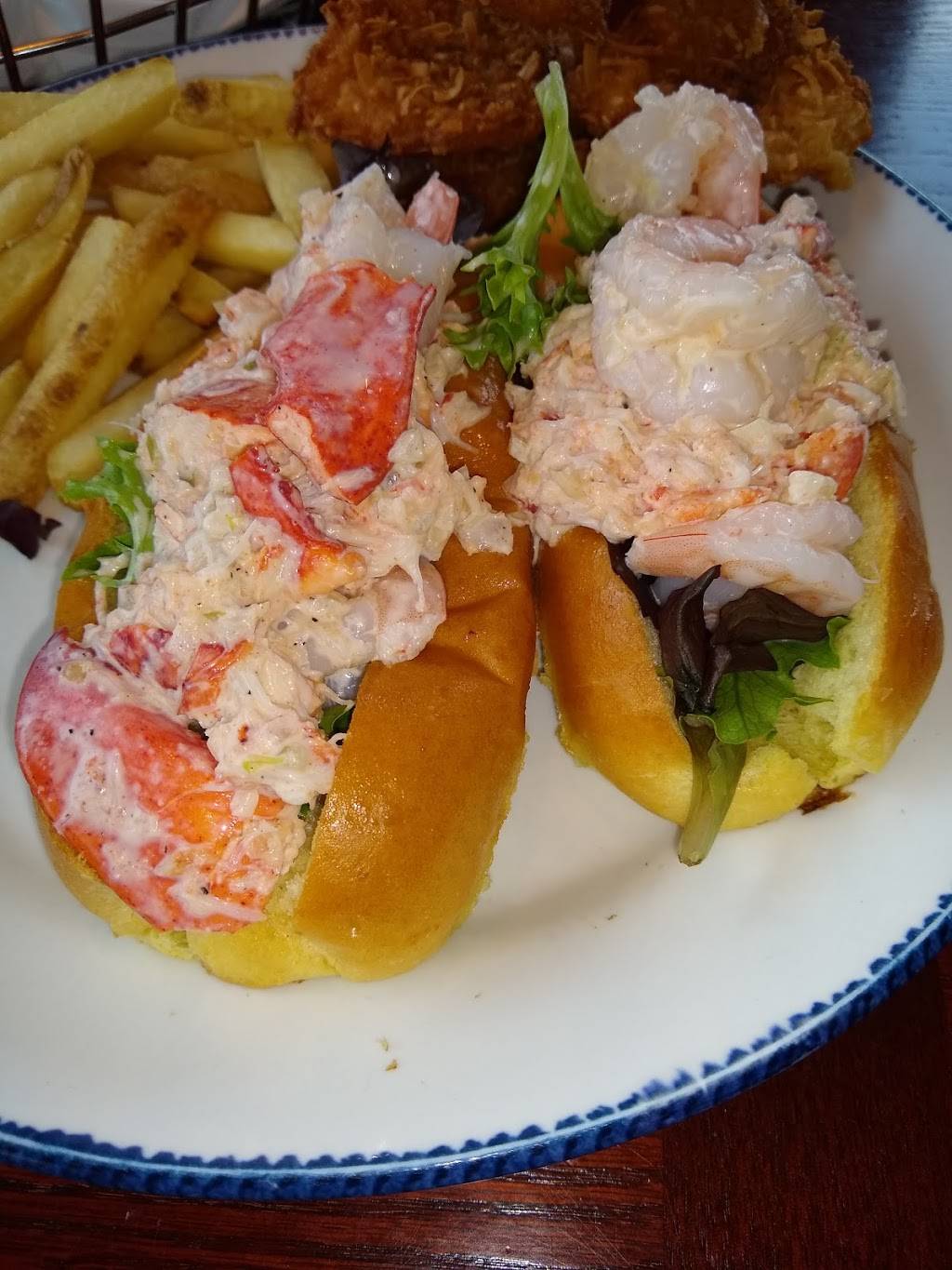 Red Lobster | restaurant | 101 S Virginia Ave, Tifton, GA 31794, USA | 2293862011 OR +1 229-386-2011