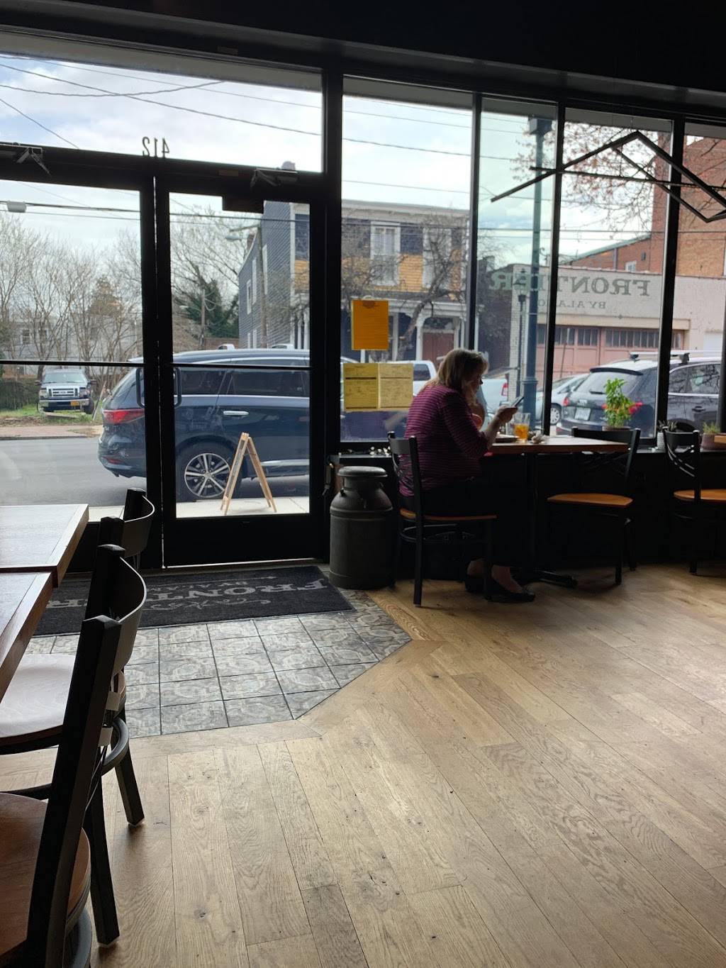 Frontier by Alamo | restaurant | 412 N 25th St, Richmond, VA 23223, USA | 8044183804 OR +1 804-418-3804