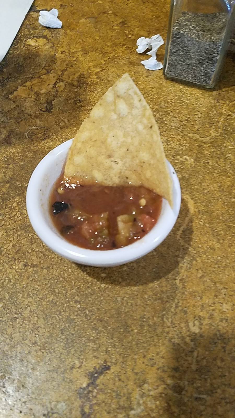 Me & Marthas Express | restaurant | 505 E Tulare St, Dinuba, CA 93618, USA | 5595912298 OR +1 559-591-2298