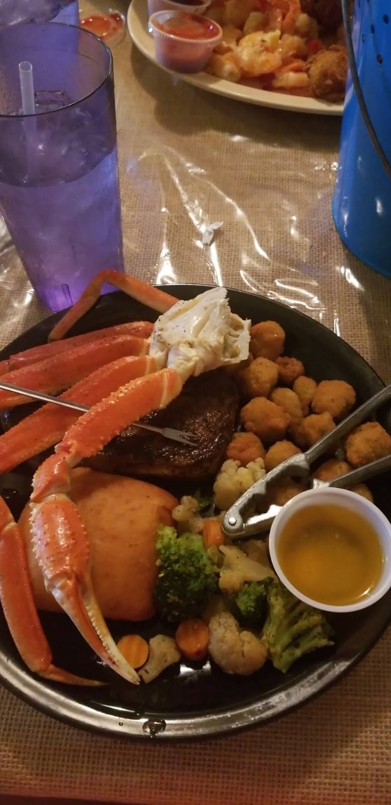 The Pier Seafood and Steaks | restaurant | 28491 MS-35, Sardis, MS 38666, USA | 6625630940 OR +1 662-563-0940