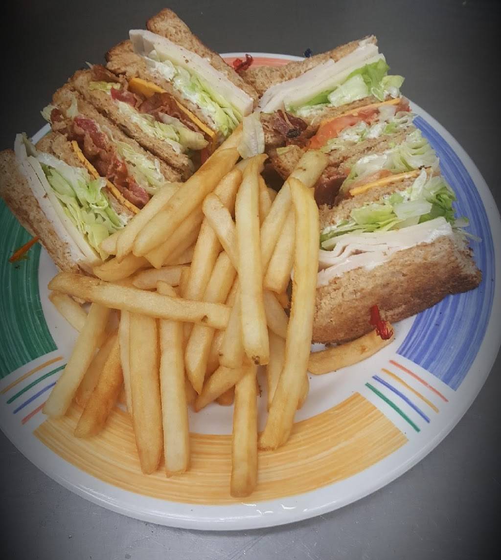 Dees Family Restaurant | restaurant | 2085 S Redwood Rd, Salt Lake City, UT 84104, USA | 8019736285 OR +1 801-973-6285