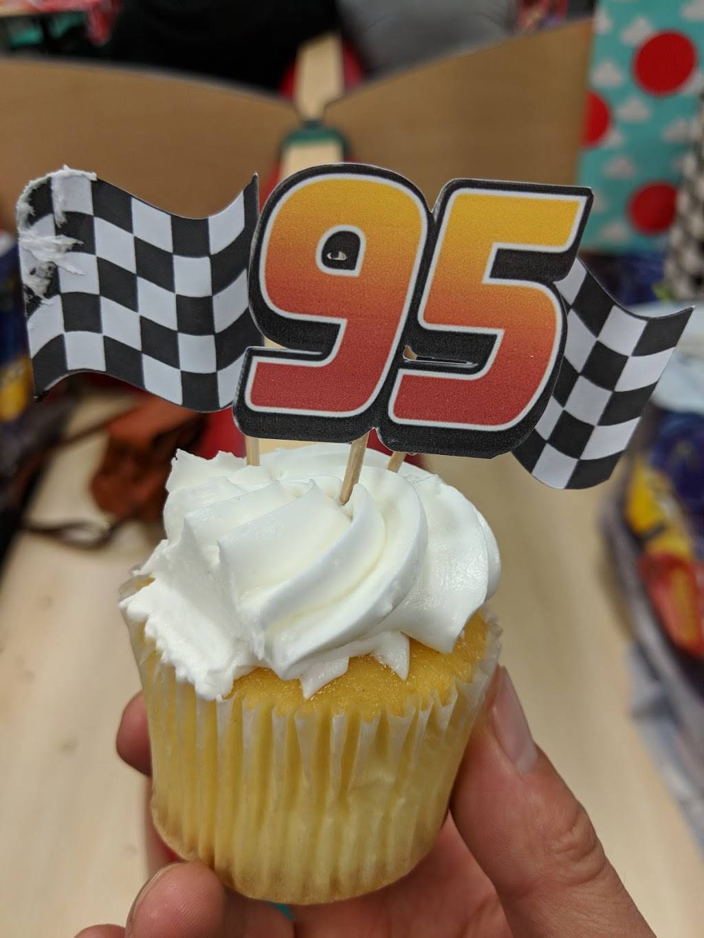 Chuck E. Cheeses | restaurant | 1470 Fitzgerald Dr, Pinole, CA 94564, USA | 5102431111 OR +1 510-243-1111