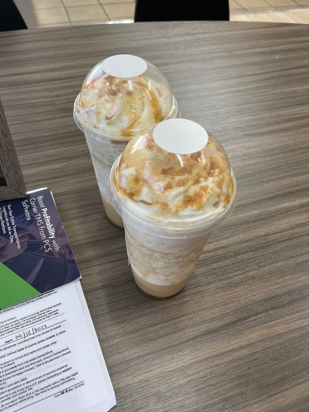 Starbucks | cafe | 9754 Foothill Blvd, Rancho Cucamonga, CA 91730, USA | 9094836876 OR +1 909-483-6876