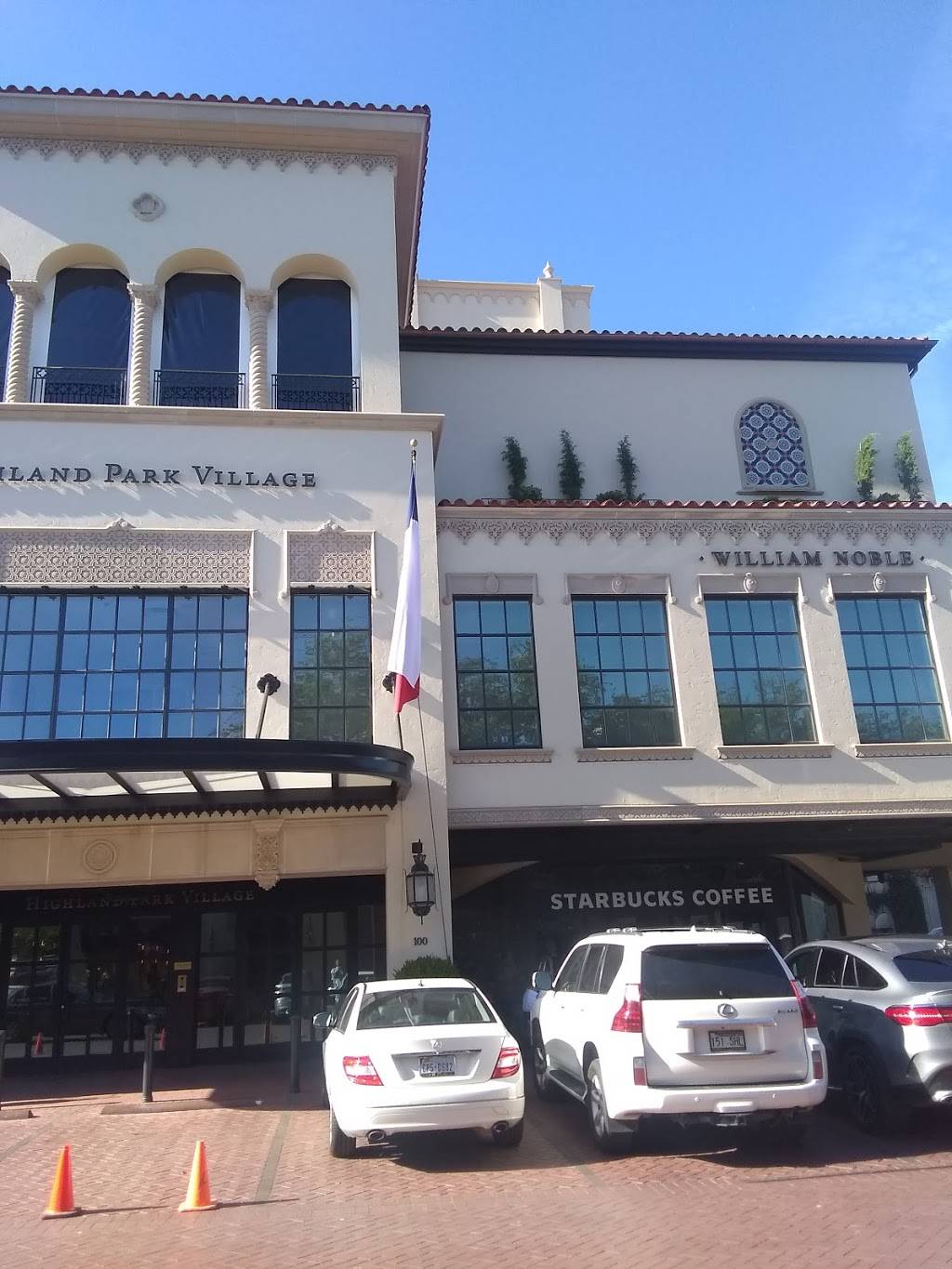 Starbucks | cafe | 100 Highland Park Shopping Ctr, Vice President, Dallas, TX 75205, USA | 2145280121 OR +1 214-528-0121