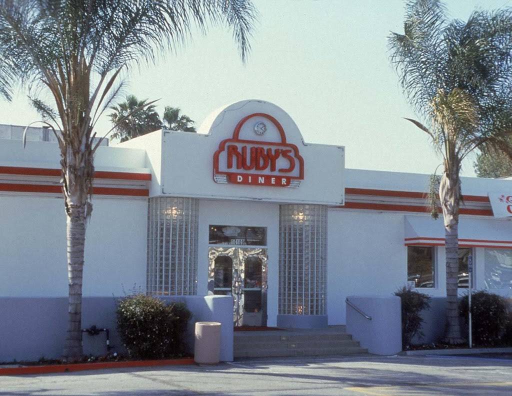 Rubys Diner | restaurant | 10109 Whittwood Dr, Whittier, CA 90603, USA | 5629477829 OR +1 562-947-7829