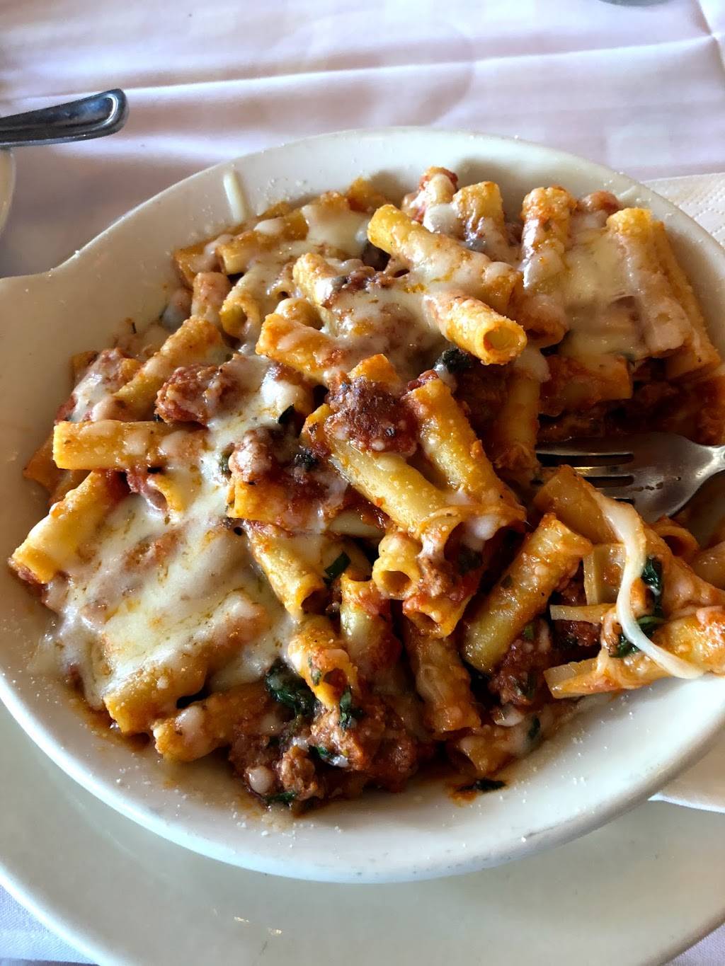 Maggianos | restaurant | 2000 NJ-38, Cherry Hill, NJ 08002, USA | 8567924470 OR +1 856-792-4470