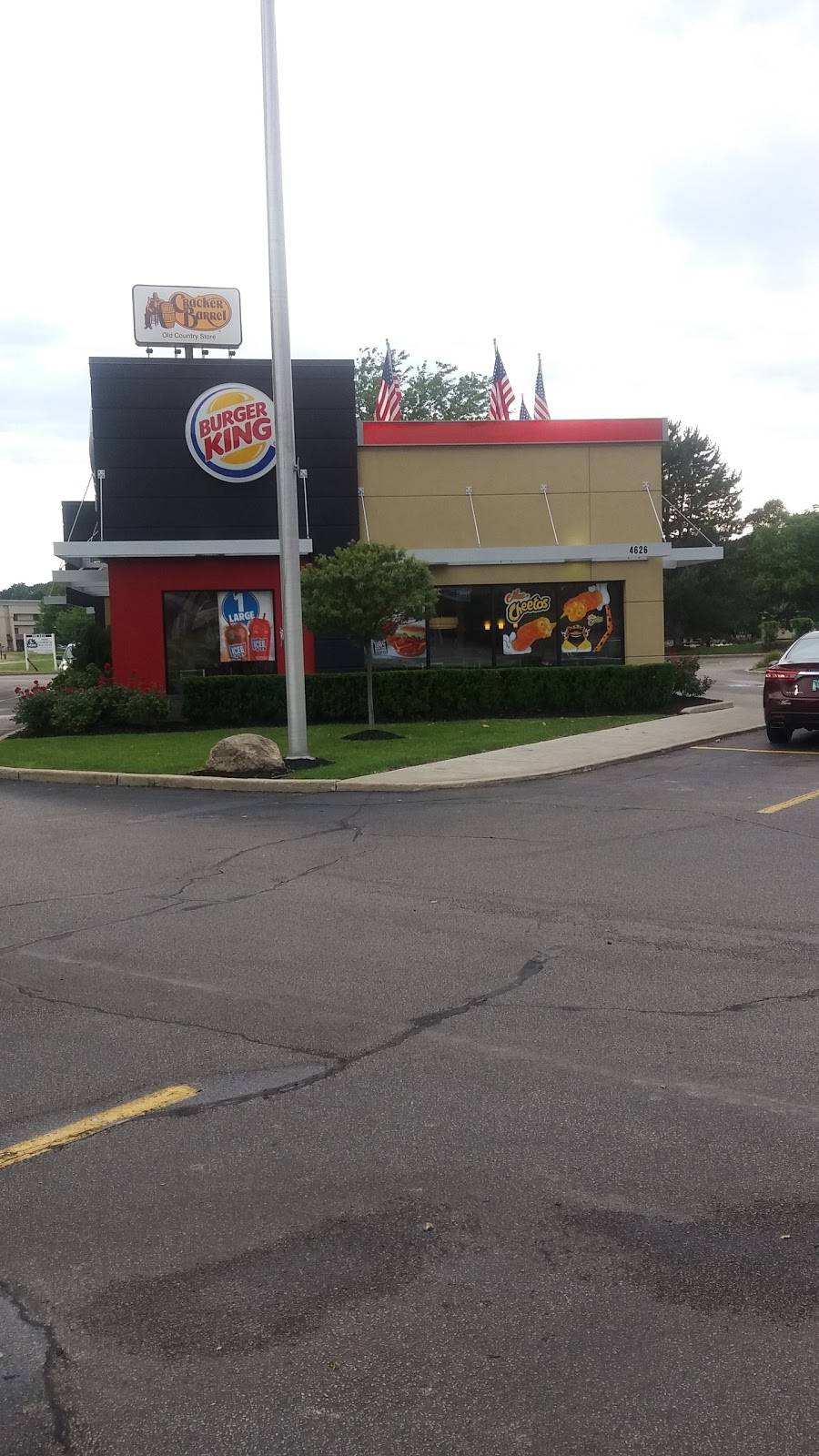 Burger King | restaurant | 4626 Red Arrow Hwy, Stevensville, MI 49127, USA | 2694293709 OR +1 269-429-3709