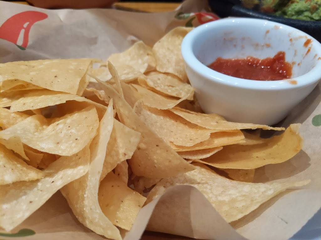 Chilis Grill & Bar | restaurant | 8285 Fletcher Pkwy, La Mesa, CA 91942, USA | 6195899890 OR +1 619-589-9890