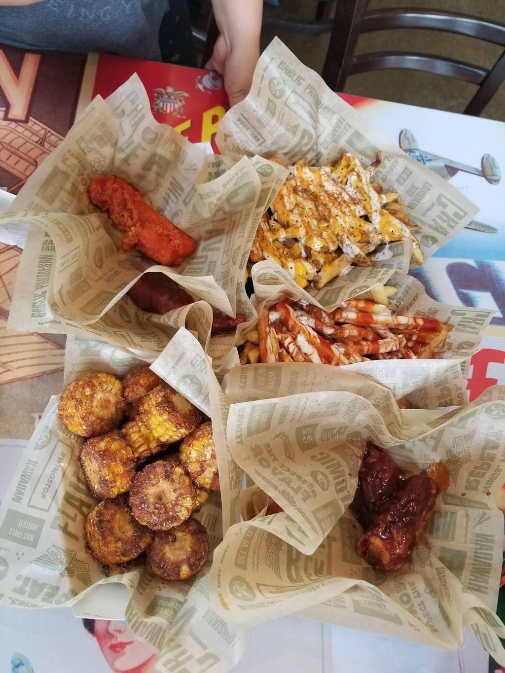 Wingstop | restaurant | 2600 SW Barton St Ste B8, Seattle, WA 98126, USA | 2062575021 OR +1 206-257-5021