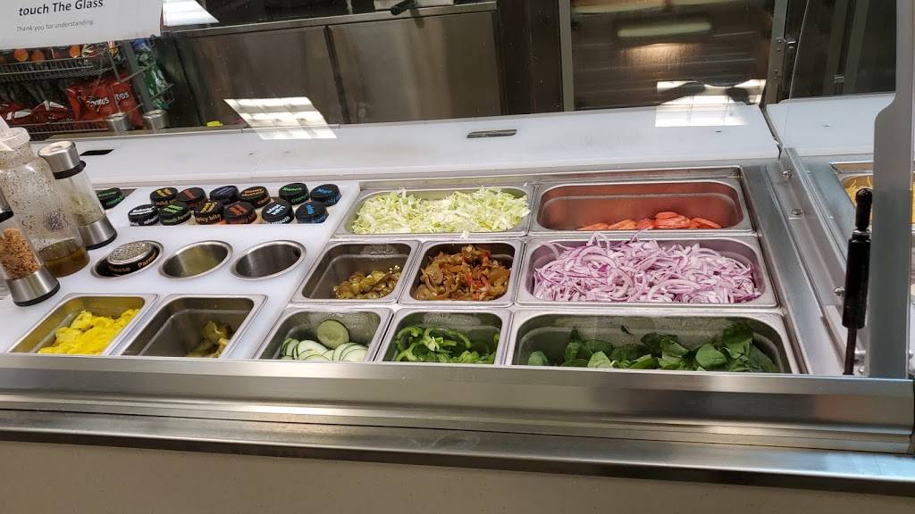 Subway | meal takeaway | 1511 Cecil B. Moore Ave, Philadelphia, PA 19121, USA | 2157697827 OR +1 215-769-7827